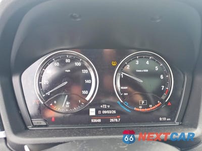 Zdjęcie 9 z 12 samochodu: 2019 BMW X1 XDRIVE28I VIN:WBXHT3C52K3H36173 - miniatura