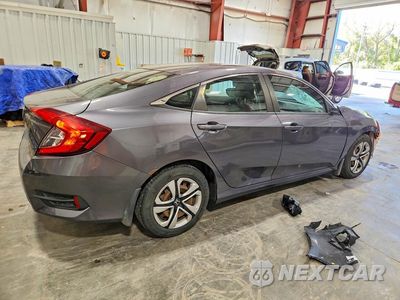 Trzecie zdjęcie samochodu z tyłu: 2017 HONDA CIVIC LX VIN:2HGFC2F53HH544386 - miniatura