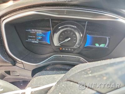 Zdjęcie 9 z 12 samochodu: 2017 FORD FUSION TITANIUM PHEV VIN:3FA6P0SU3HR147226 - miniatura