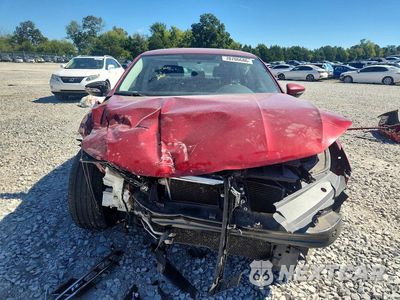 Piąte zdjęcie samochodu w środku: 2018 VOLKSWAGEN PASSAT S VIN:1VWAA7A39JC038374 - miniatura