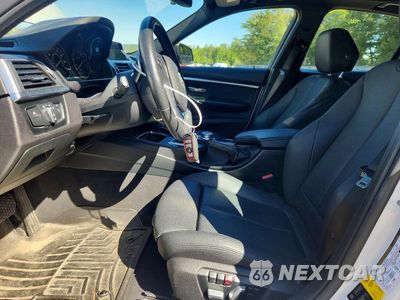 Zdjęcie 7 z 12 samochodu: 2018 BMW 330 XI VIN:WBA8D9G5XJNU67909 - miniatura