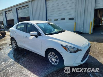 Czwarte zdjęcie samochodu z boku: 2020 TOYOTA YARIS L VIN:3MYDLBYV4LY716366 - miniatura