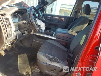 Zdjęcie 7 z 13 samochodu: 2018 RAM 1500 SLT VIN:1C6RR7LG2JS257060 - miniatura