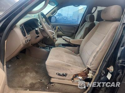 Zdjęcie 7 z 13 samochodu: 2004 TOYOTA SEQUOIA SR5 VIN:5TDZT34A94S207881 - miniatura