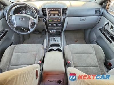 Zdjęcie 8 z 12 samochodu: 2007 KIA SORENTO BASE VIN:KNDJD736975699465 - miniatura