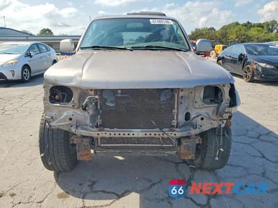 Piąte zdjęcie samochodu w środku: 2002 TOYOTA 4RUNNER SR5 VIN:JT3HN86R520362664 - miniatura