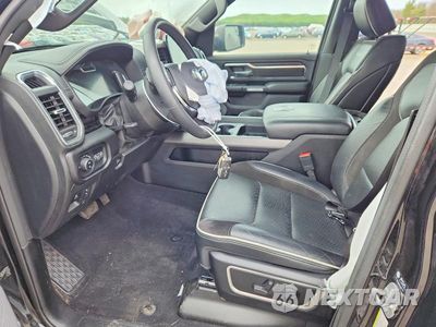 Zdjęcie 7 z 12 samochodu: 2025 RAM 1500 LARAMIE VIN:1C6SRFJP4SN623034 - miniatura