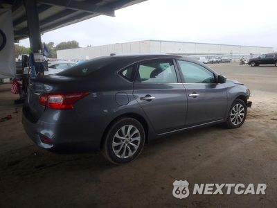 Trzecie zdjęcie samochodu z tyłu: 2019 NISSAN SENTRA SV VIN:3N1AB7AP0KL612419 - miniatura