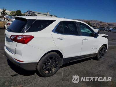 Trzecie zdjęcie samochodu z tyłu: 2021 CHEVROLET EQUINOX LT VIN:3GNAXKEV8MS180964 - miniatura