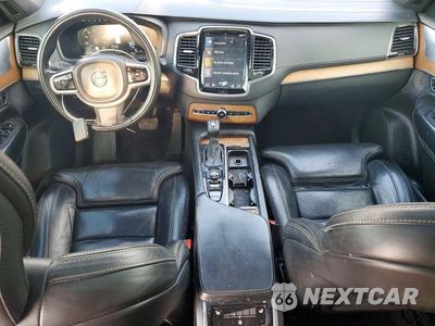 Zdjęcie 8 z 13 samochodu: 2019 VOLVO XC90 T6 INSCRIPTION VIN:YV4A22PLXK1463090 - miniatura