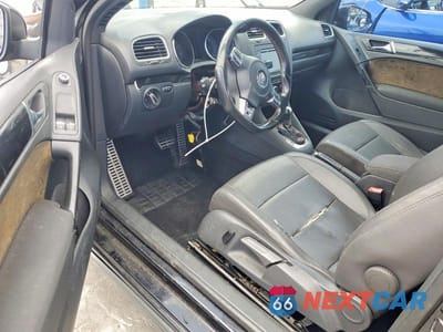 Zdjęcie 8 z 13 samochodu: 2010 VOLKSWAGEN GTI VIN:WVWFD7AJ1AW220339 - miniatura