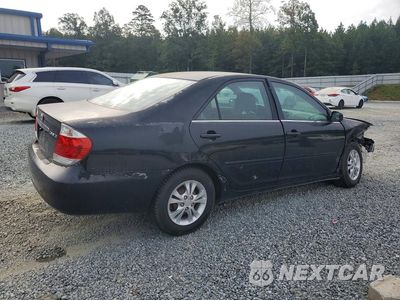 Trzecie zdjęcie samochodu z tyłu: 2005 TOYOTA CAMRY LE VIN:4T1BE30K45U594455 - miniatura