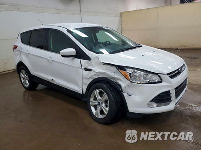 Czwarte zdjęcie samochodu z boku: 2016 FORD ESCAPE SE VIN:1FMCU9GXXGUB06298 - miniatura