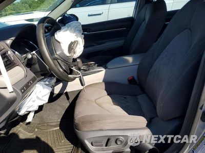 Zdjęcie 7 z 13 samochodu: 2019 TOYOTA CAMRY LE VIN:4T1B11HK8KU225405 - miniatura
