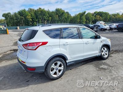Trzecie zdjęcie samochodu z tyłu: 2014 FORD ESCAPE SE VIN:1FMCU9GX1EUD95147 - miniatura