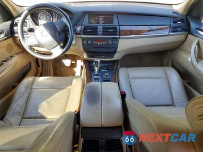 Zdjęcie 8 z 13 samochodu: 2012 BMW X5 XDRIVE35I VIN:5UXZV4C55CL743763 - miniatura
