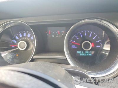 Zdjęcie 9 z 12 samochodu: 2014 FORD MUSTANG VIN:1ZVBP8AM3E5230692 - miniatura