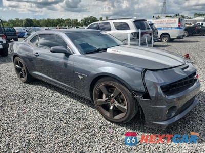 Czwarte zdjęcie samochodu z boku: 2010 CHEVROLET CAMARO SS VIN:2G1FK1EJ4A9186623 - miniatura
