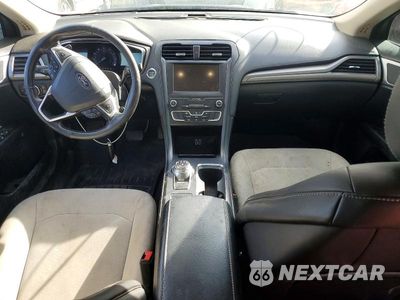 Zdjęcie 8 z 12 samochodu: 2019 FORD FUSION SE VIN:3FA6P0HD8KR251757 - miniatura