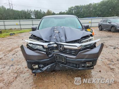 Piąte zdjęcie samochodu w środku: 2017 HONDA RIDGELINE RTL VIN:5FPYK3F66HB030120 - miniatura