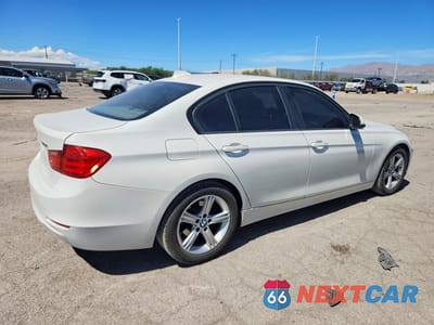 Trzecie zdjęcie samochodu z tyłu: 2013 BMW 328 I SULEV VIN:WBA3C1C57DF437673 - miniatura