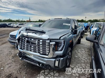 2025 GMC SIERRA K2500 DENALI 1GT4UREY1SF260710 - główne zdjęcie licytacji z USA - miniatura