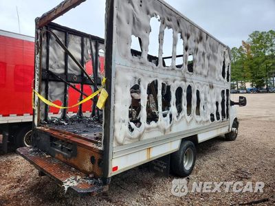 Trzecie zdjęcie samochodu z tyłu: 2015 CHEVROLET EXPRESS BOX TRUCK VIN:1GB3G3CG8F1225924 - miniatura