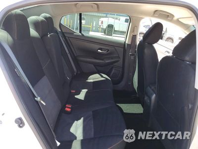 Zdjęcie 10 z 12 samochodu: 2025 NISSAN SENTRA SR VIN:3N1AB8DV7SY249703 - miniatura