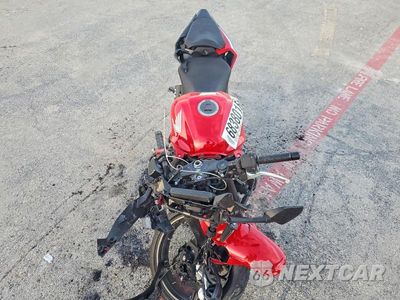 Piąte zdjęcie samochodu w środku: 2025 HONDA CBR500 RA VIN:MLHPC7051S5100640 - miniatura