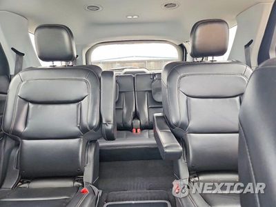 Zdjęcie 10 z 14 samochodu: 2021 FORD EXPLORER XLT VIN:1FMSK8DH5MGC44964 - miniatura