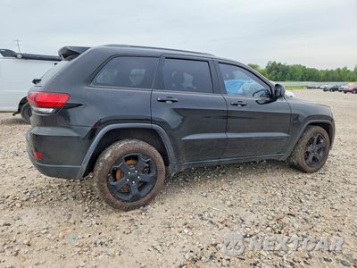 Trzecie zdjęcie samochodu z tyłu: 2018 JEEP GRAND CHEROKEE LAREDO VIN:1C4RJFAG9JC352884 - miniatura