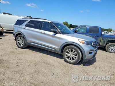 Czwarte zdjęcie samochodu z boku: 2020 FORD EXPLORER XLT VIN:1FMSK7DH6LGA09983 - miniatura