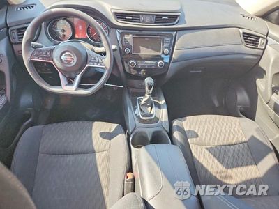 Zdjęcie 8 z 14 samochodu: 2018 NISSAN ROGUE S VIN:5N1AT2MV4JC721592 - miniatura