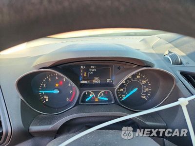 Zdjęcie 9 z 12 samochodu: 2017 FORD ESCAPE SE VIN:1FMCU0GD5HUD94735 - miniatura