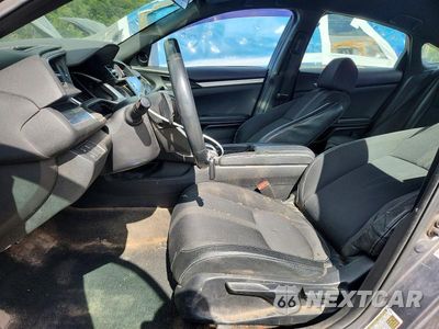 Zdjęcie 7 z 12 samochodu: 2019 HONDA CIVIC SPORT VIN:2HGFC2F87KH540889 - miniatura