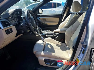 Zdjęcie 7 z 13 samochodu: 2018 BMW 330 XI VIN:WBA8D9C5XJEM35063 - miniatura
