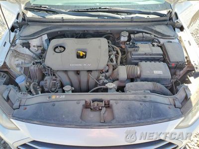Zdjęcie 11 z 12 samochodu: 2017 HYUNDAI ELANTRA SE VIN:5NPD74LF6HH095537 - miniatura