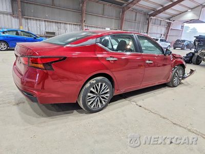 Trzecie zdjęcie samochodu z tyłu: 2025 NISSAN ALTIMA SV VIN:1N4BL4DVXSN306874 - miniatura