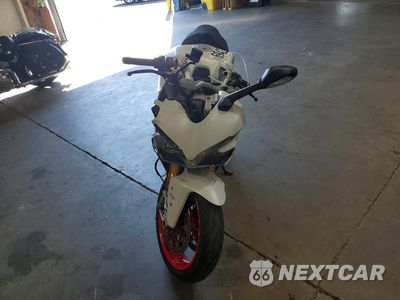 Drugie zdjęcie samochodu z przodu: 2017 DUCATI SUPERSPORT VIN:ZDMVABDS5HB002406 - miniatura
