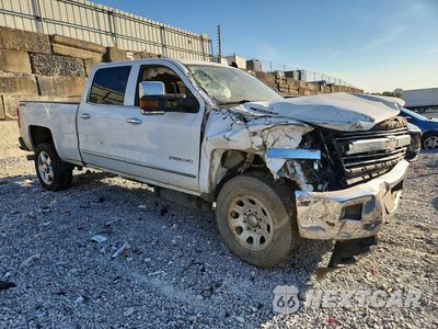 Czwarte zdjęcie samochodu z boku: 2015 CHEVROLET SILVERADO K2500 HEAVY DUTY LTZ VIN:1GC1KWE81FF683283 - miniatura