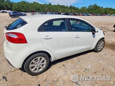 Trzecie zdjęcie samochodu z tyłu: 2013 KIA RIO LX VIN:KNADM5A32D6139204 - miniatura