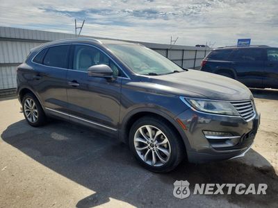 Czwarte zdjęcie samochodu z boku: 2018 LINCOLN MKC SELECT VIN:5LMCJ2C94JUL32719 - miniatura