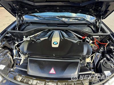 Zdjęcie 9 z 13 samochodu: 2018 BMW X5 XDRIVE50I MSPT VIN:5UXKR6C51J0U14610 - miniatura