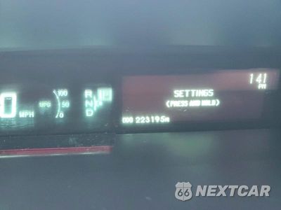 Zdjęcie 9 z 12 samochodu: 2011 TOYOTA PRIUS TWO VIN:JTDKN3DU1B1425989 - miniatura