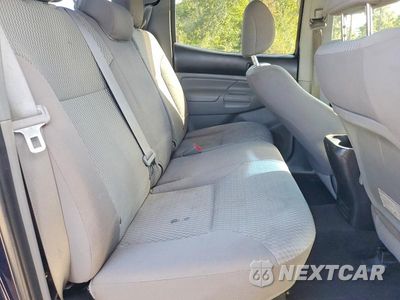 Zdjęcie 10 z 12 samochodu: 2013 TOYOTA TACOMA V6 VIN:3TMLU4EN1DM118395 - miniatura