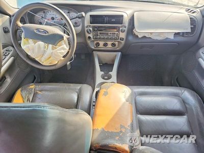 Zdjęcie 8 z 12 samochodu: 2001 FORD EXPLORER SPORT TRAC VIN:1FMZU77E71UC47950 - miniatura