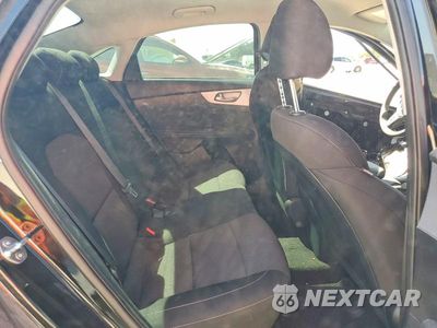 Zdjęcie 10 z 13 samochodu: 2024 KIA FORTE LX VIN:3KPF24AD3RE827041 - miniatura
