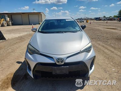 Piąte zdjęcie samochodu w środku: 2017 TOYOTA COROLLA SE VIN:5YFBURHEXHP646990 - miniatura