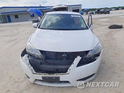 Piąte zdjęcie samochodu w środku: 2015 NISSAN SENTRA S VIN:3N1AB7AP3FY316951 - miniatura