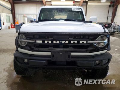 Piąte zdjęcie samochodu w środku: 2022 FORD BRONCO BASE VIN:1FMDE5DH3NLA76510 - miniatura
